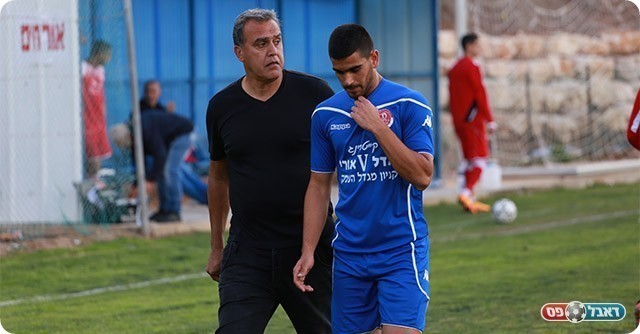 שלום לוי (משמאל) ואבי חי פרץ (עדי מלול)